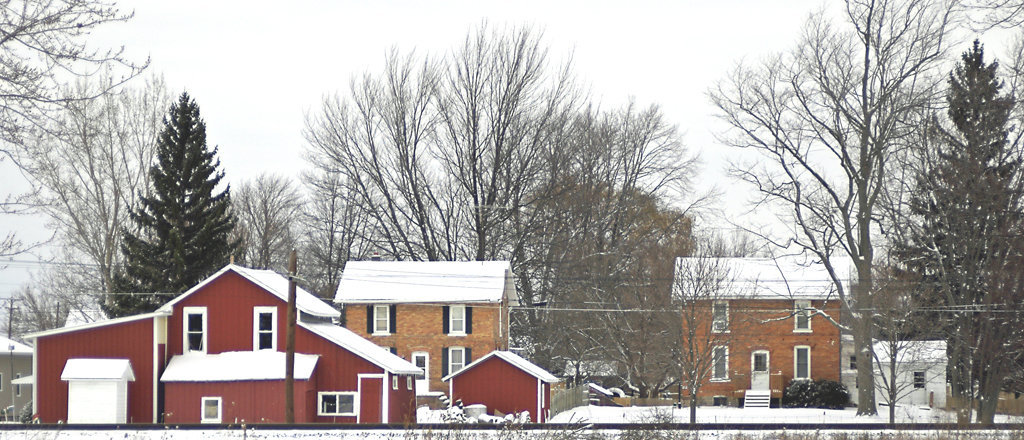 Snow Returns to Mulliken