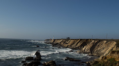 Point Arena coast and lighthouse (1590)