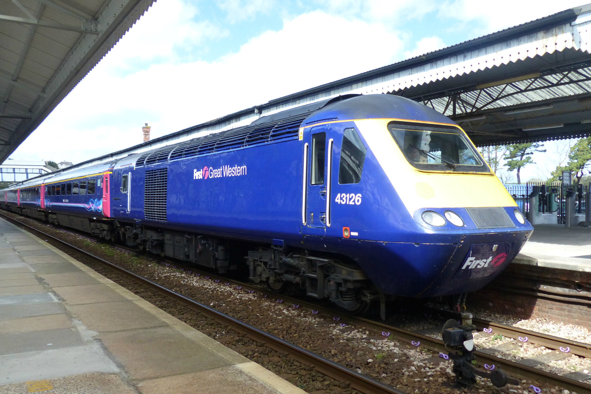 43126 arriving at Truro - 13 April 2014