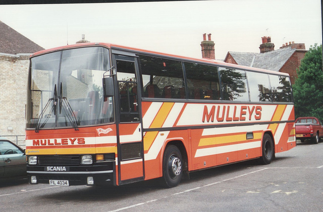 Mulleys Motorways FIL 4034 (B510 GBD) 16 Jul 1989 92-11A