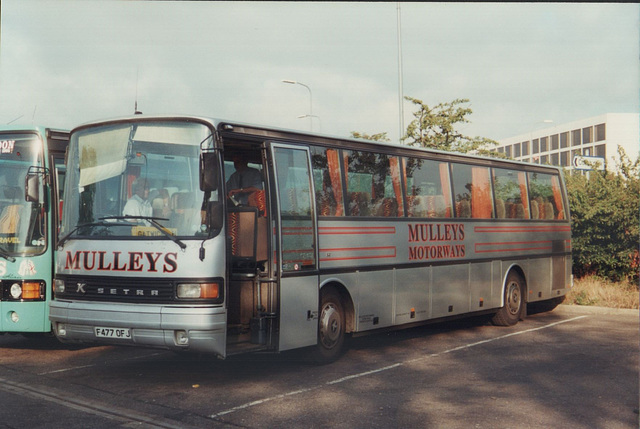 Mulleys Motorways F477 OFJ (F55 YBO WUO 505) 22 Aug 1996 325-02