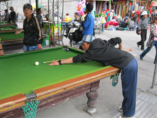 outdoor pool table