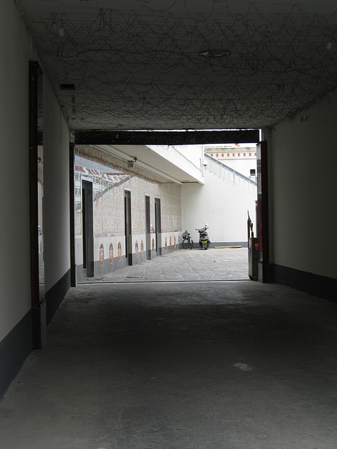 Lhasa alleyway