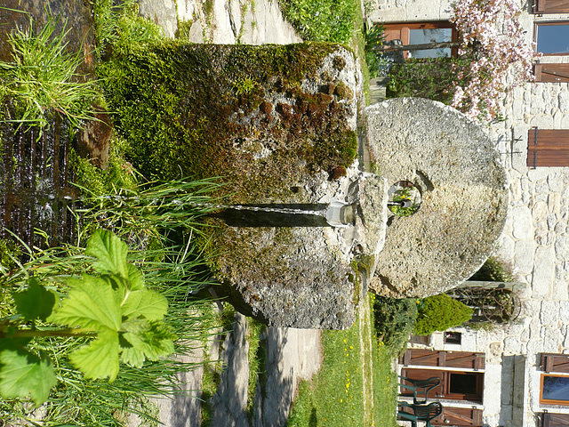 LOZERE Village et fermes (27)