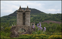 Volhac (43)- Rond-point-centre du rond-point