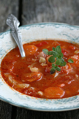 Vürtsikas tomati-kuskussisupp / Spicy tomato and couscous soup