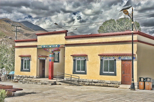 entrance, Sera Monastery