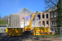 Demolition of the old Anatomy Lab