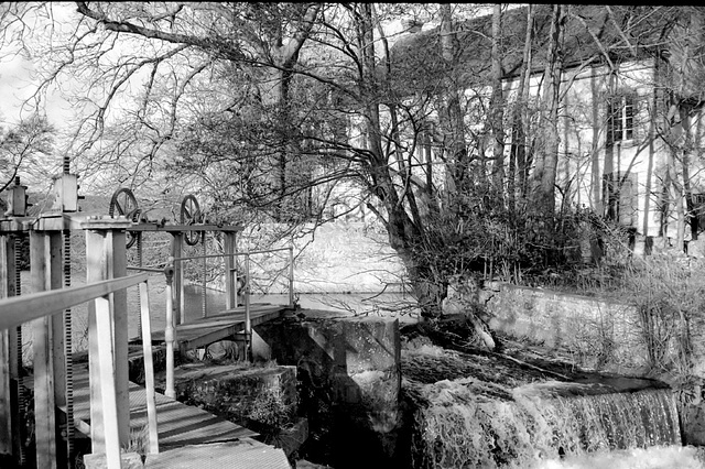 Le moulin de la Bellassière à Crécy-Couvé