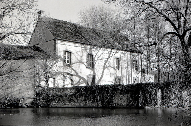 Le moulin de la Bellassière à Crécy-Couvé