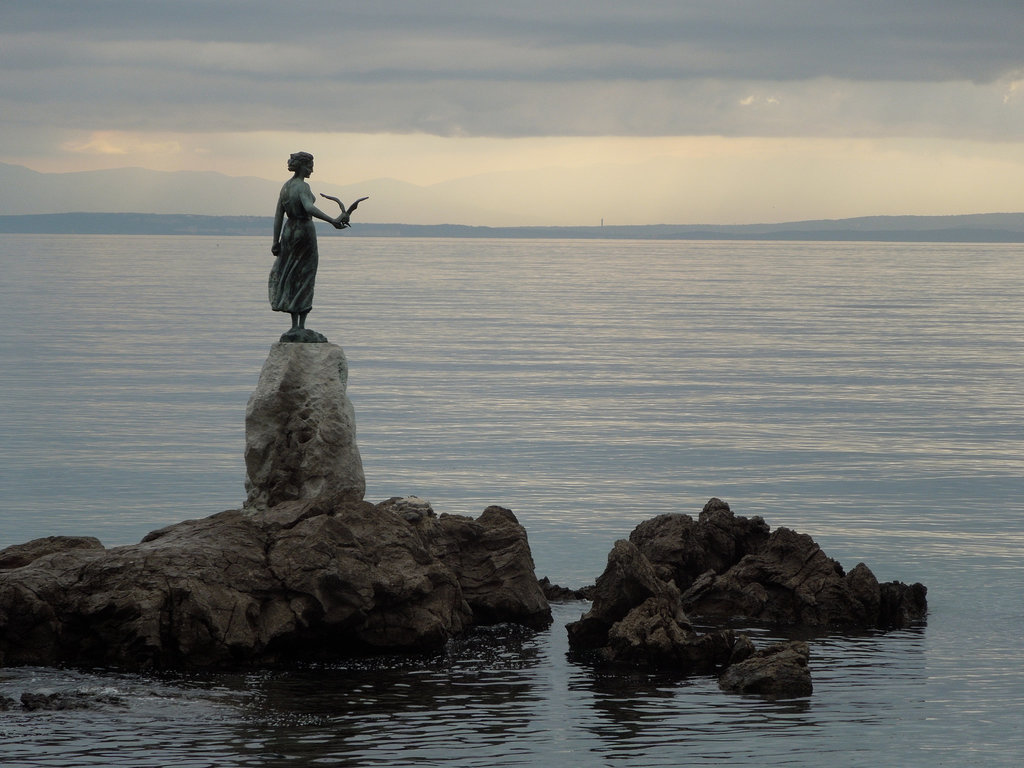 Maiden with the Seagull