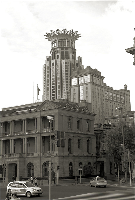 a walk on the Bund