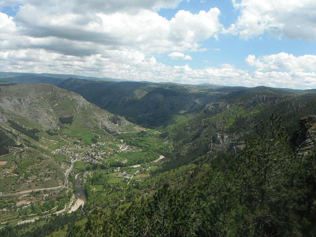 LOZERE Village et fermes (34)