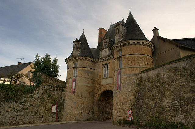 La porte Verron à Durtal