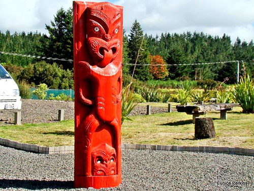 Maori carving