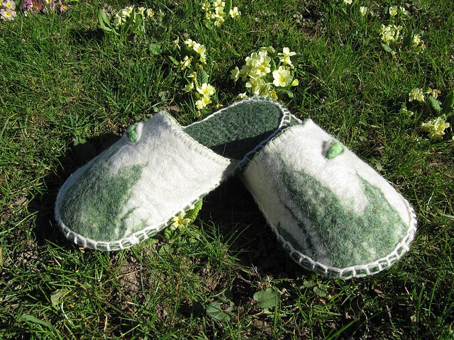 felted slippers