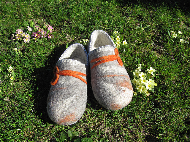 felted slippers