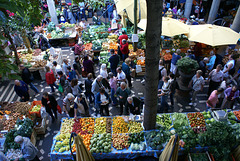 Funchal. Mercado dos Lavradores.  Der Innenhof der Markthallen. ©UdoSm