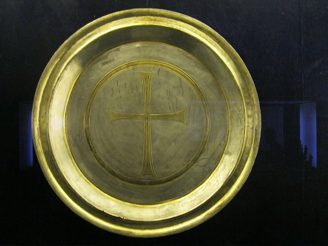 Gilt silver tray - Treasure of Holy Sion