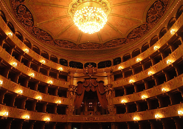 São Carlos Opera House, Lisbon