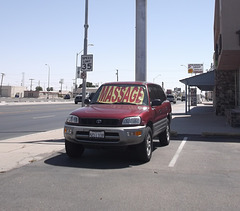 Californian massage publicity.... en zone aride.