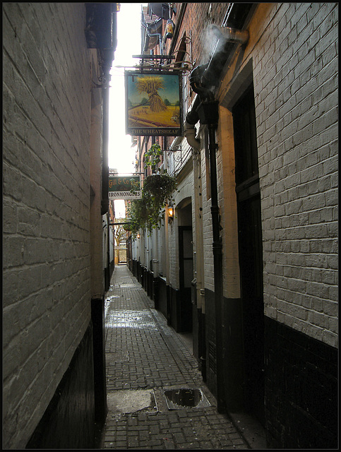 Wheatsheaf pub