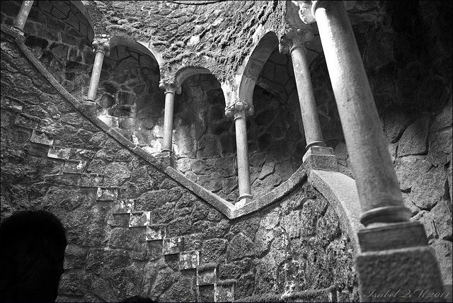 Sintra, Quinta da Regaleira, Haverá pirilampos por aqui?