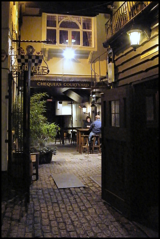 Chequers Courtyard