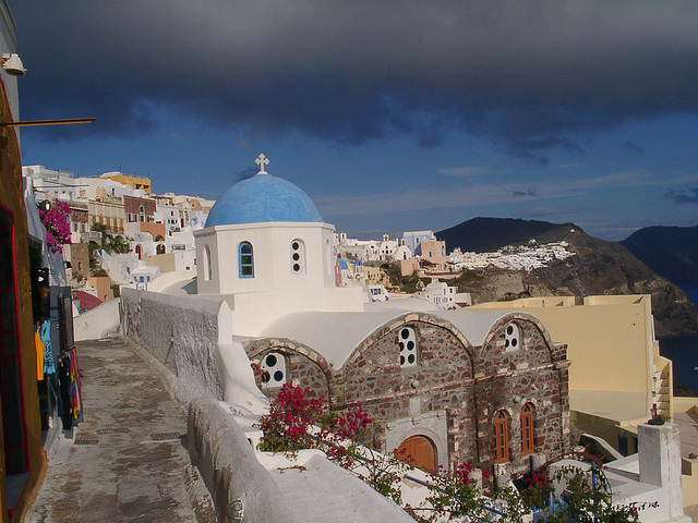 Thira