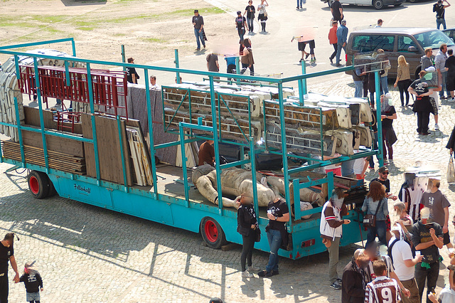 "Leichen" werden transportiert!