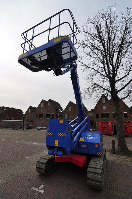 Cherry picker