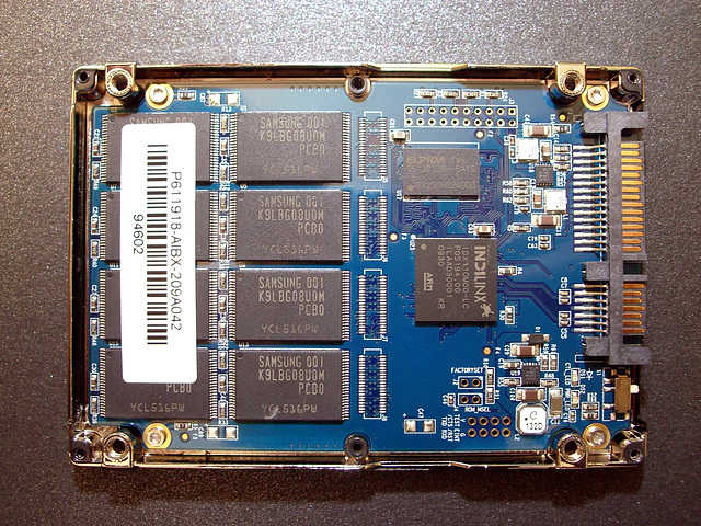 Top side with controller ICs