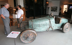 Bugatti Sculpture (4216)