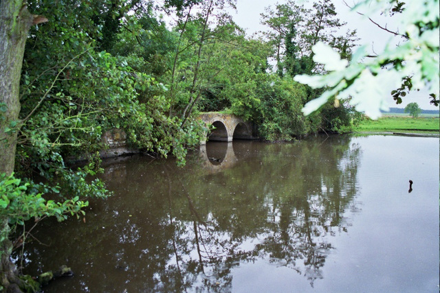 Bridge over drive, Livermere Hall, Great Livermere, Suffolk