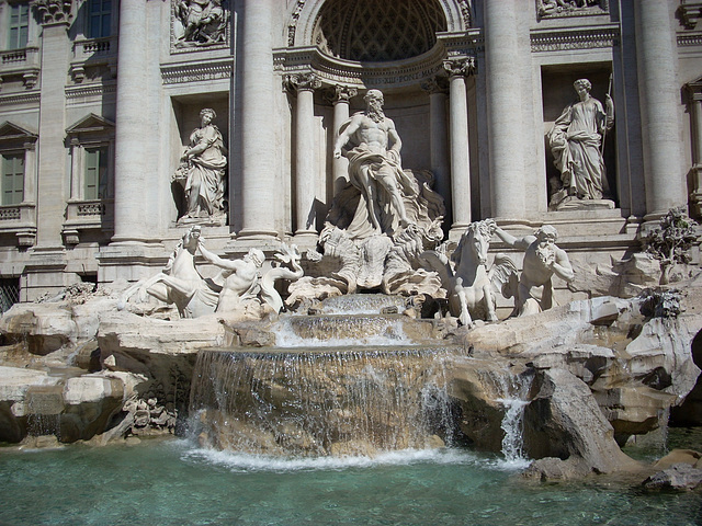 Trevi Fountain