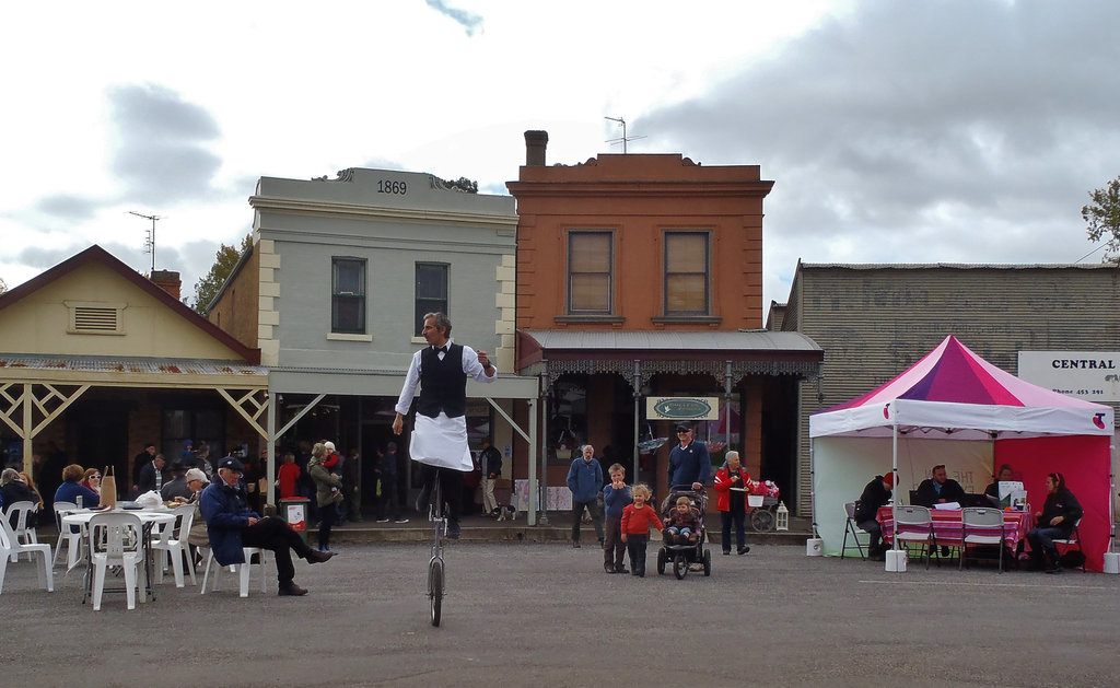 Clunes Booktown 2014