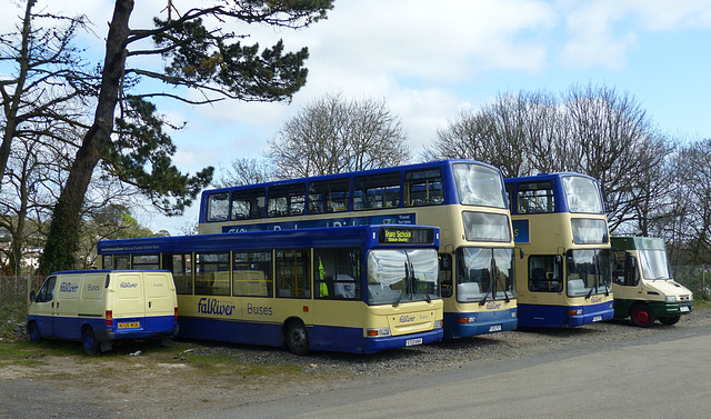 Buses at Truro Station (3) - 13 April 2014