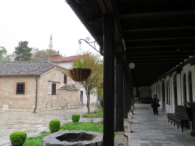 Monastère de sv. Pas : le cloître.