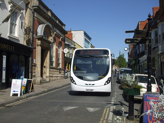 DSCF5102 WebberBus MX13 BBF in Glastonbury - 14 May 2014