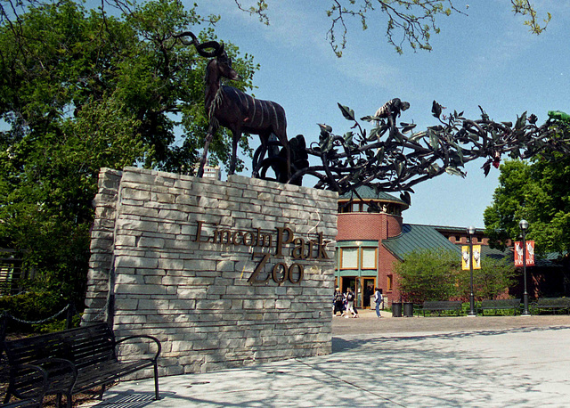 Lincoln Park Zoo - Entrance