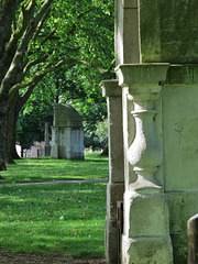 london bridge shelter, victoria park, london