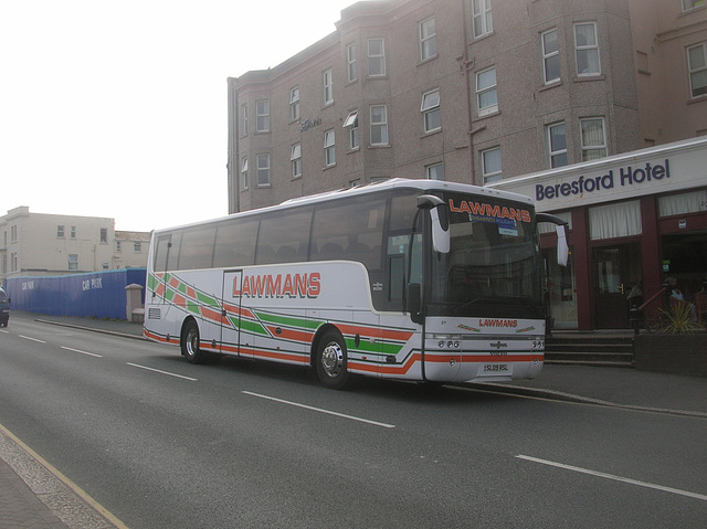 DSCN0832 Lawmans Coaches 37 (SL09 RSL) in Newquay - 6 Jun 2013