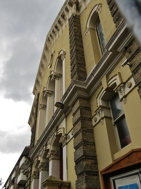 victoria park baptist church, grove road, old ford, london