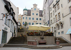 Freitreppe vor dem Schlößle