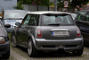 Mini auf dem Parkplatz