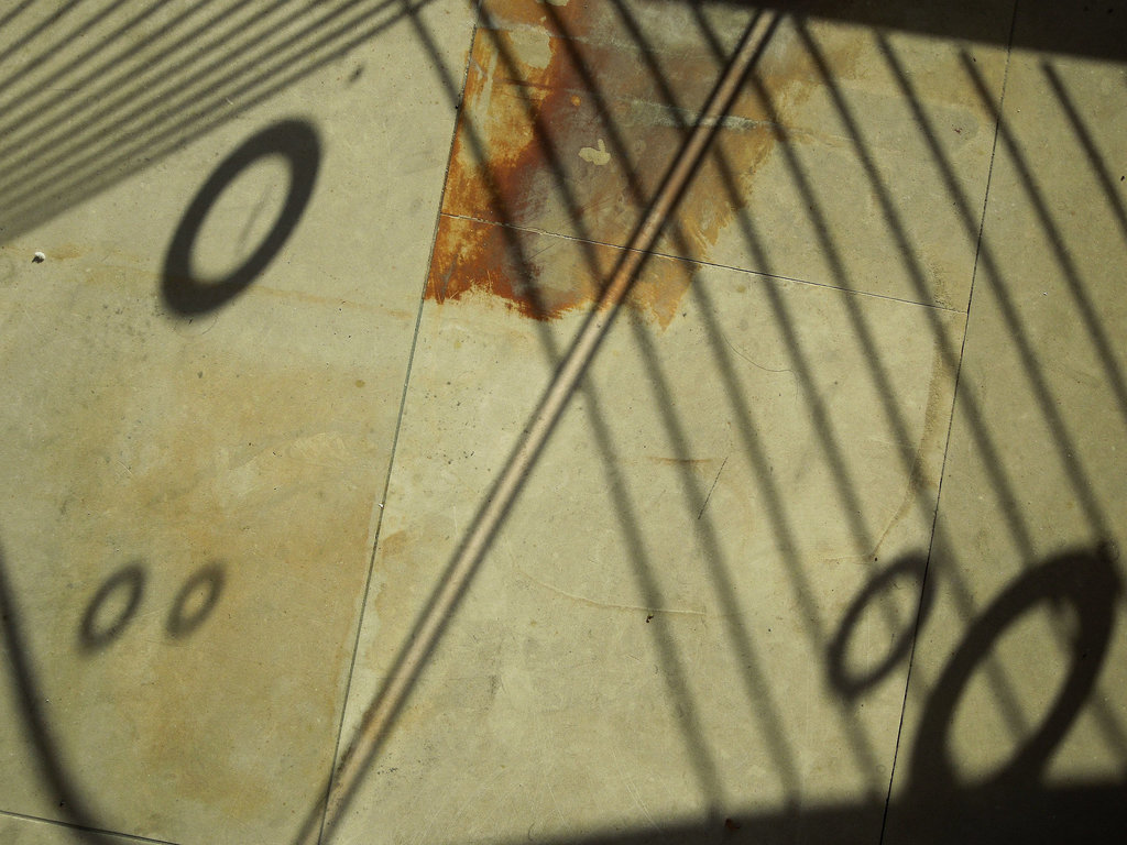 shadow O's