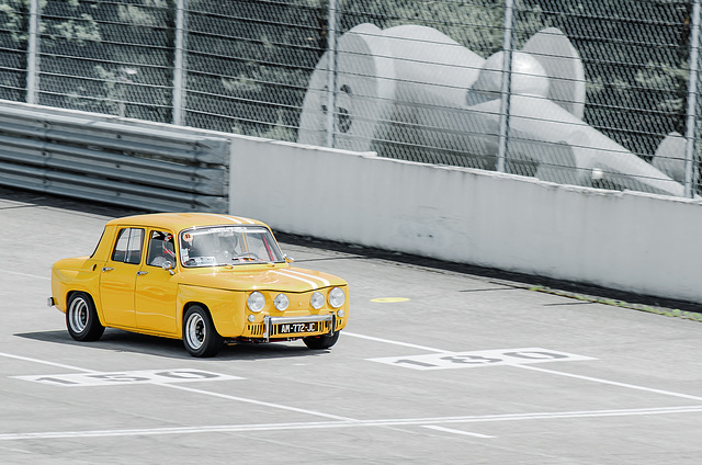 R8 Gordini jaune