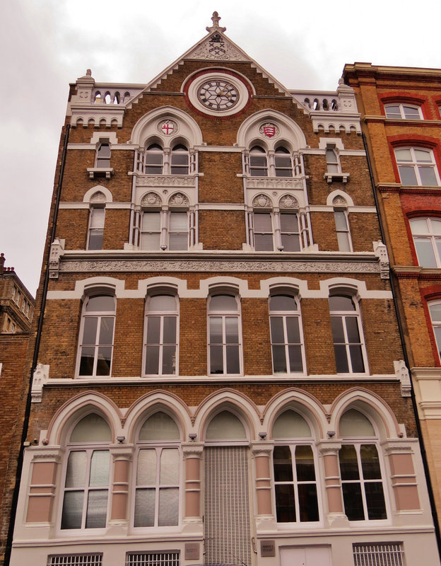 clock warehouse, farringdon rd, london