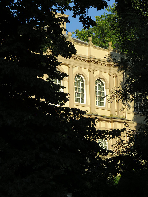 canal side villas, regent's park, london