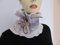 felted collar scarf - grey